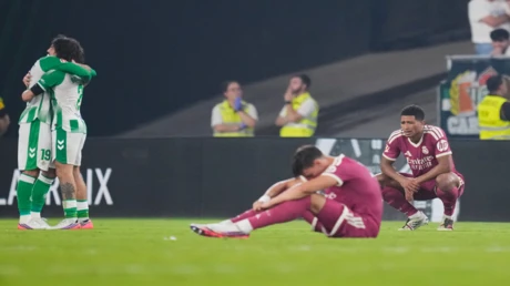ريال مدريد يسقط في فخ بيتيس ويتلقى هزيمته الأولى في الدوري الإسباني