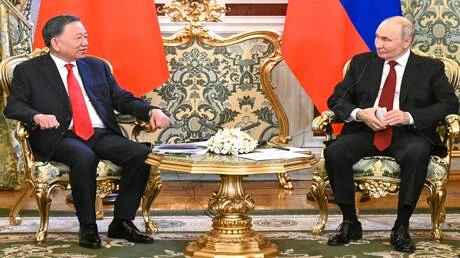 بوتين يكشف عن نمو 6% في التجارة مع فيتنام وتضاعفها بحلول 2026