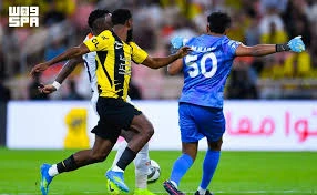 الاتحاد يكتسح الفيحاء: صراع الصدارة في دوري روشن يشتعل من جديد