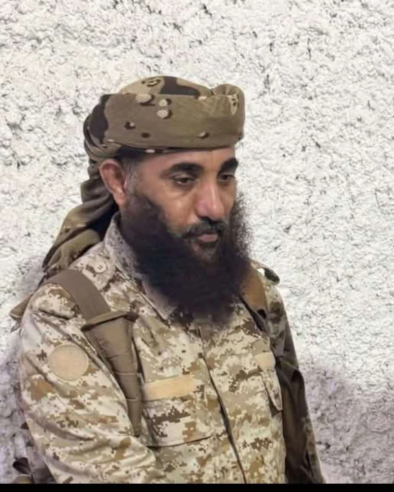 لأول مرة في تاريخ المشهد العسكري: القائد حمدي شكري يُعيد ترتيب صفوف الشرعية