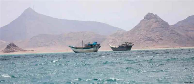 ماذا يدور خلف الكواليس؟ الكشف بالاسم عن القائد العسكري البارز الذي قاد الحوثيين إلى المخا